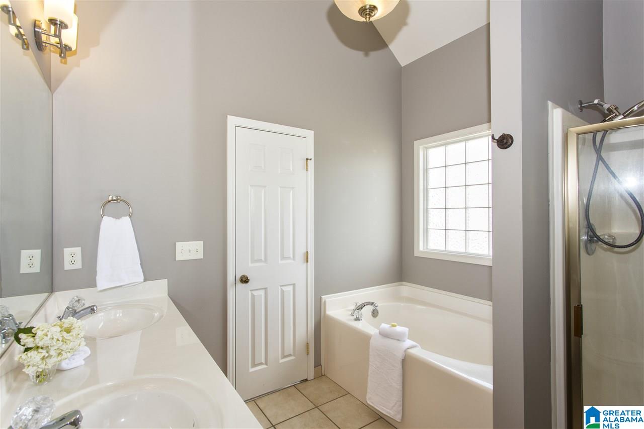 123 Heather Lane Pelham, AL 35124 - Photo 38 of 50