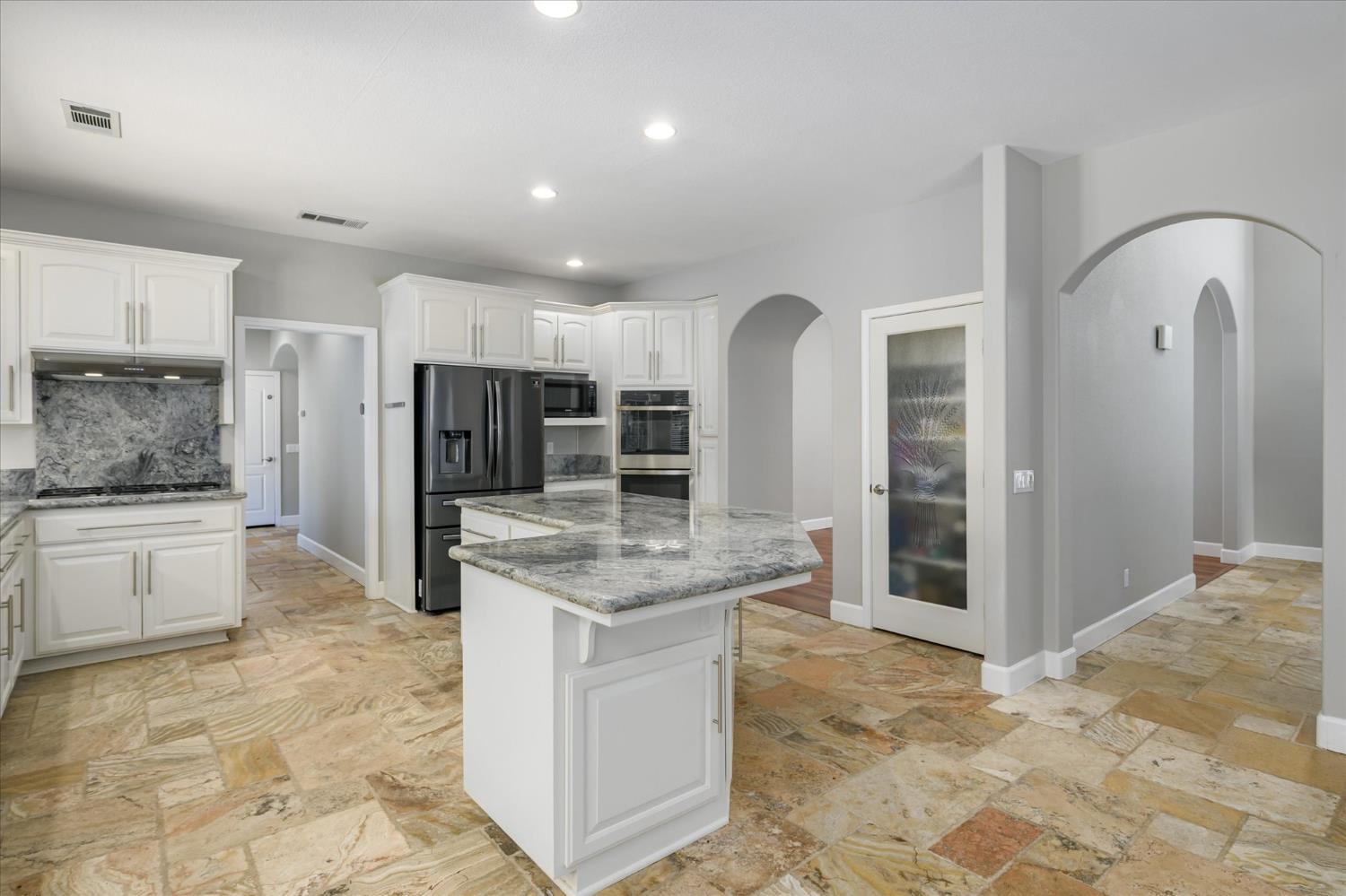 4188 Vega Loop Shingle Springs, CA 95682 - Photo 13 of 49