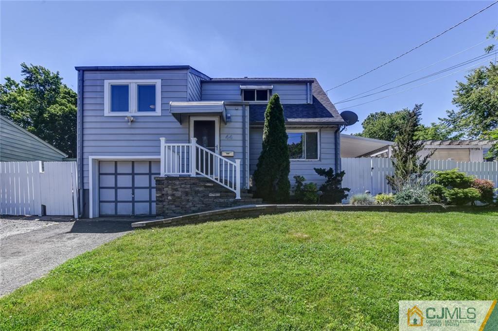 44 Roberts Road Somerset, NJ 08873 - Photo 1 of 25 Gallery Image 1