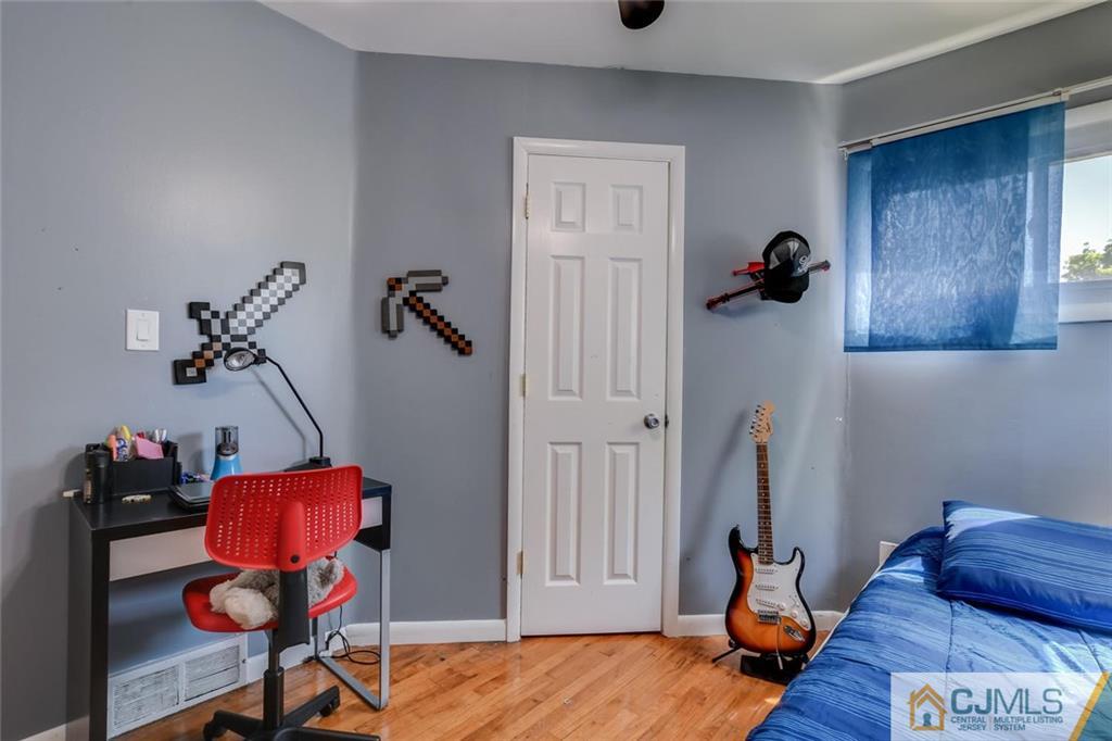 44 Roberts Road Somerset, NJ 08873 - Photo 16 of 25 Gallery Image 16