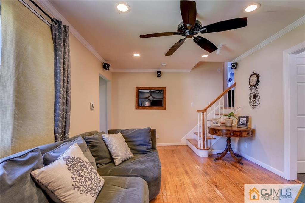 44 Roberts Road Somerset, NJ 08873 - Photo 7 of 25 Gallery Image 7