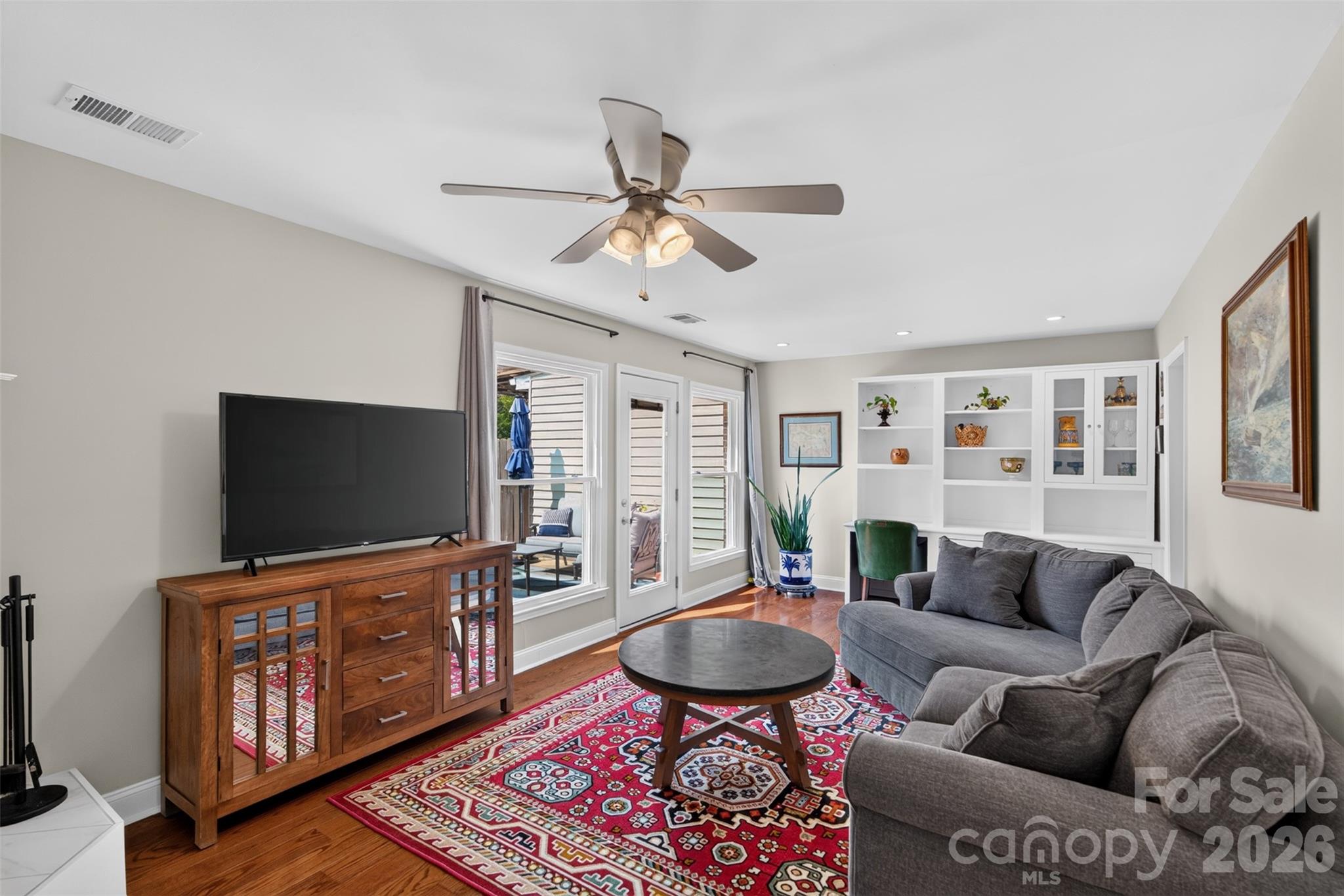 8333 Knights Bridge Road Charlotte, NC 28210 - Photo 2 of 41 Gallery Image 2