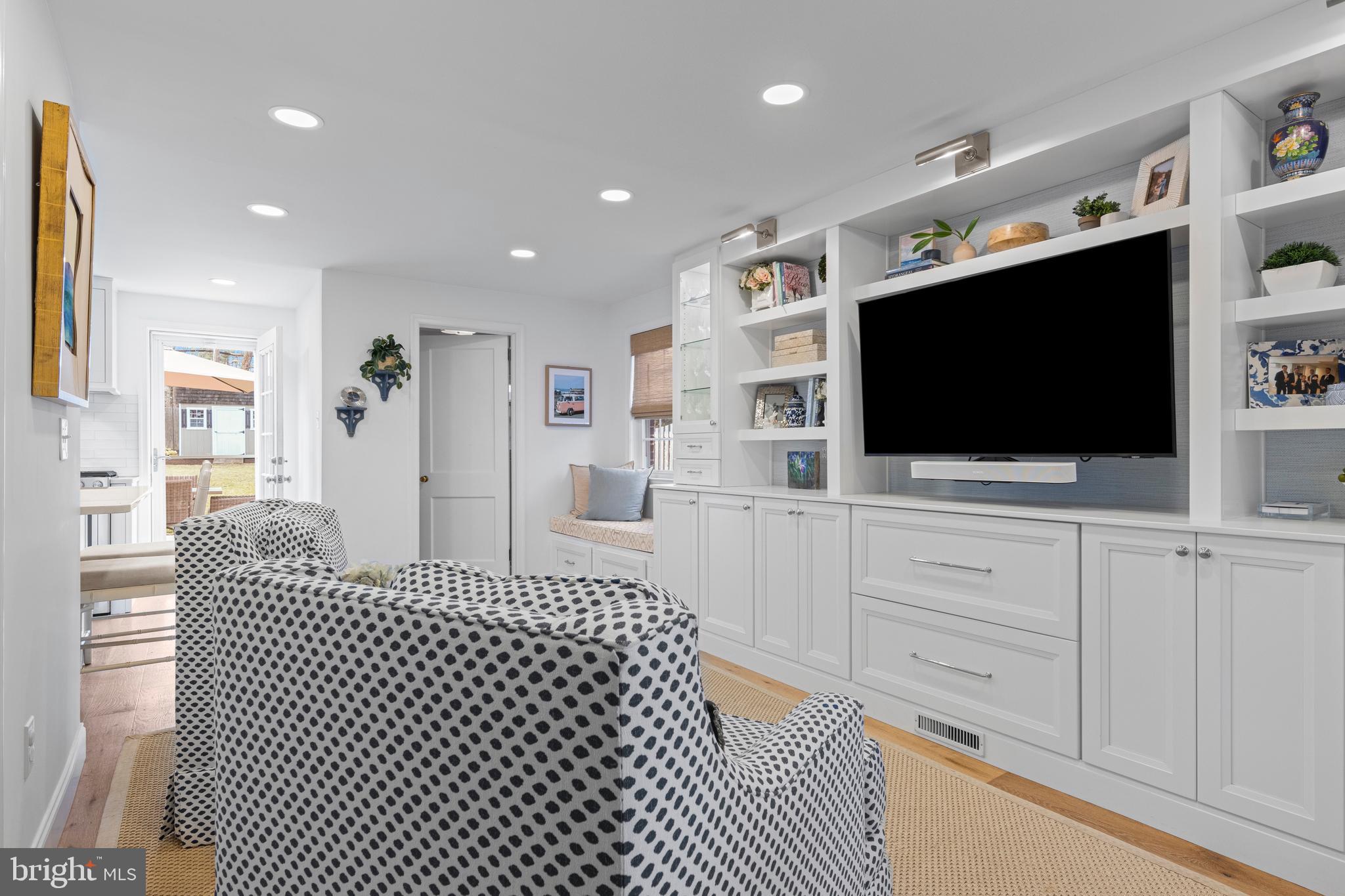 526 West Beechtree Lane Wayne, PA 19087 - Photo 16 of 35 Wall of Built-Ins