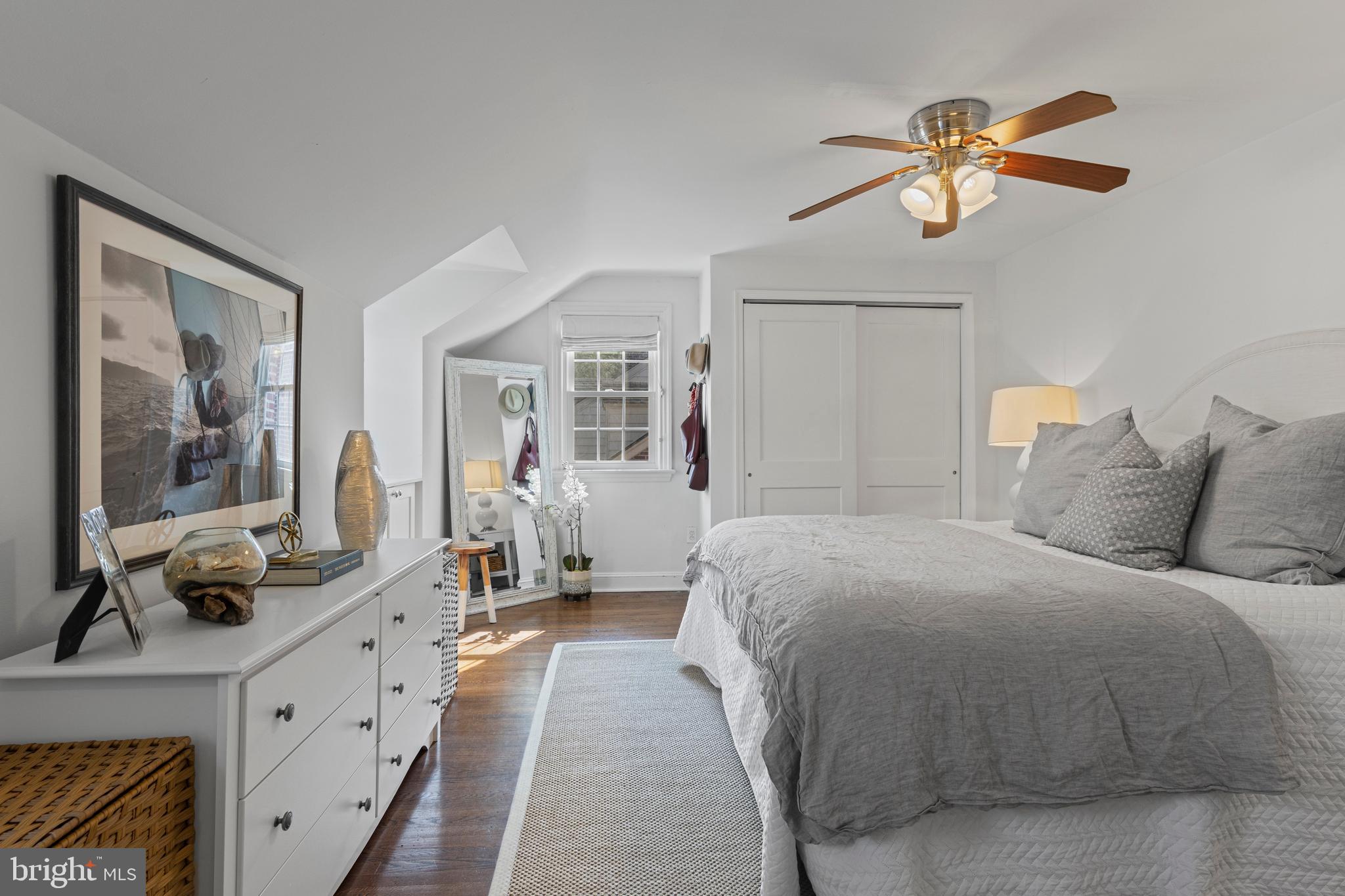 526 West Beechtree Lane Wayne, PA 19087 - Photo 19 of 35 Primary Bedroom