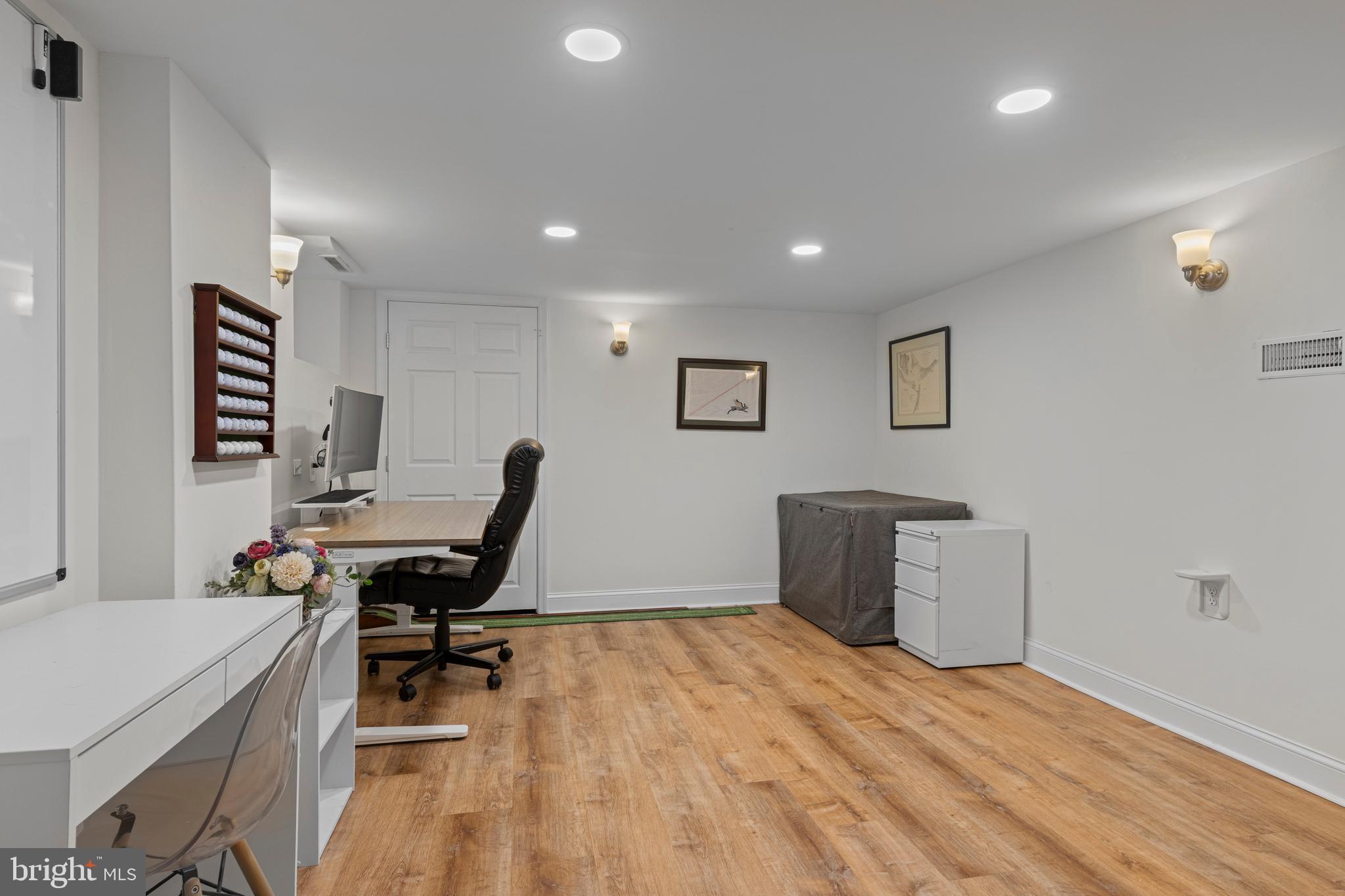 526 West Beechtree Lane Wayne, PA 19087 - Photo 27 of 35 Rec Room / Office