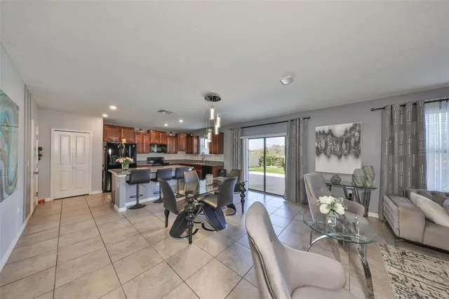 $384,900 | 10112 Rose Petal Place, Riverview, FL 33578