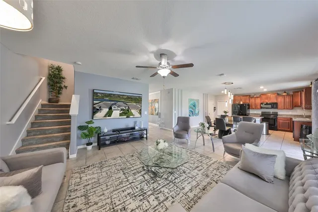 $384,900 | 10112 Rose Petal Place, Riverview, FL 33578