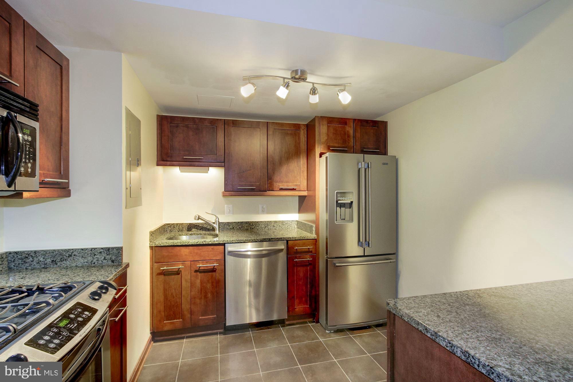 8618 Manchester Road, Unit 1 Silver Spring, MD 20901 - Photo 9 of 22 Kitchen