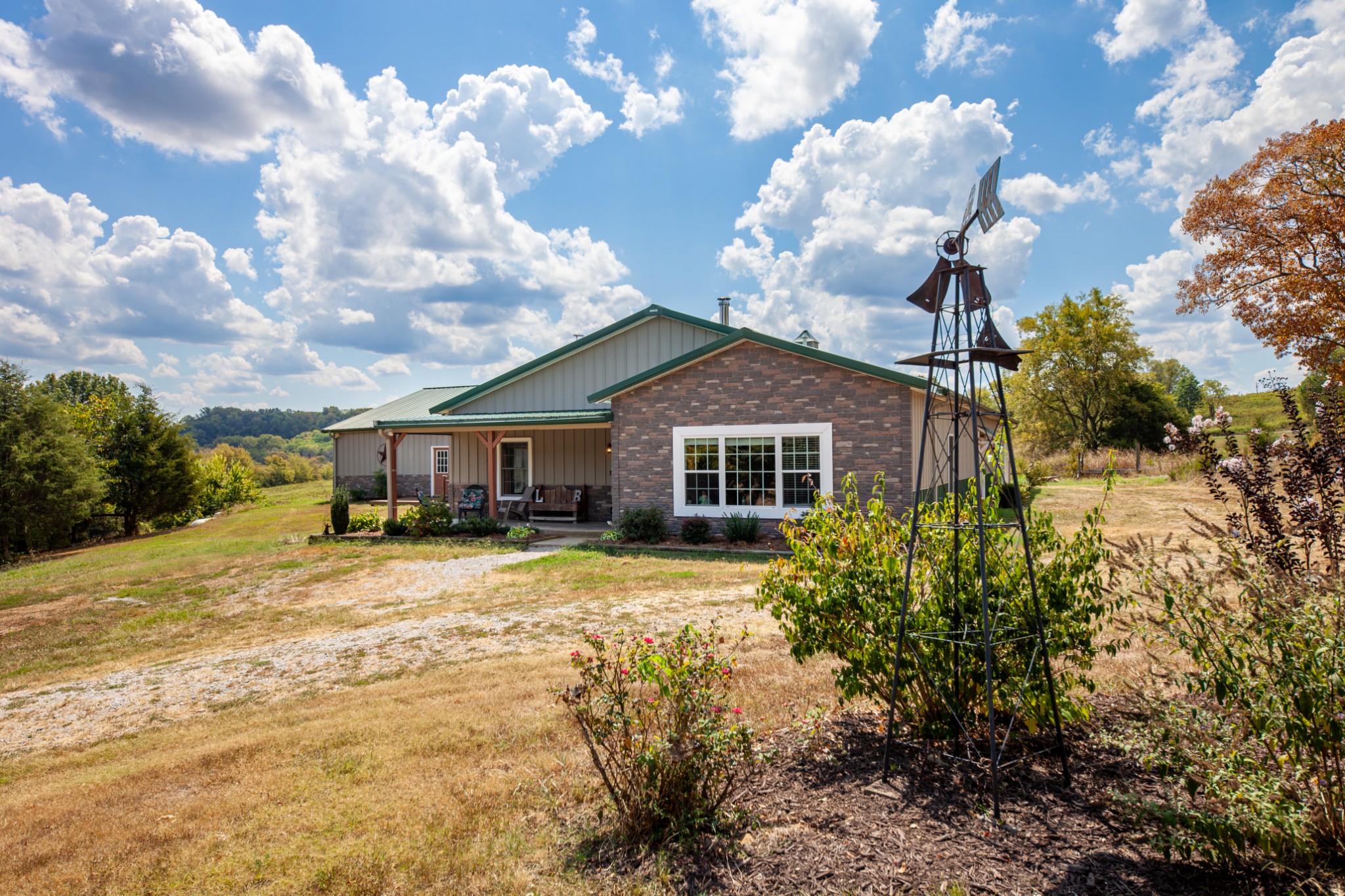 4461 West Point Road Mount Pleasant, TN 38474 - Photo 2 of 44 Gallery Image 2