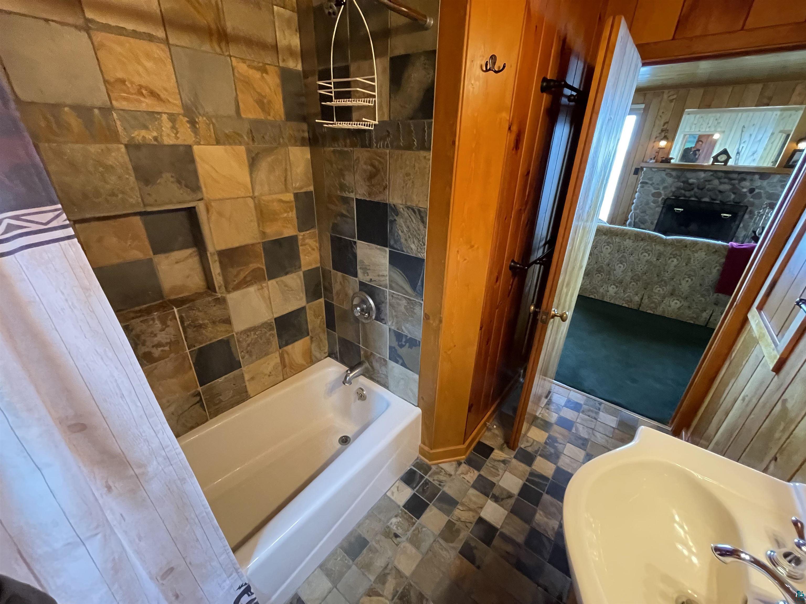 1488-1493 Croftville Road Grand Marais, MN 55604 - Photo 33 of 50