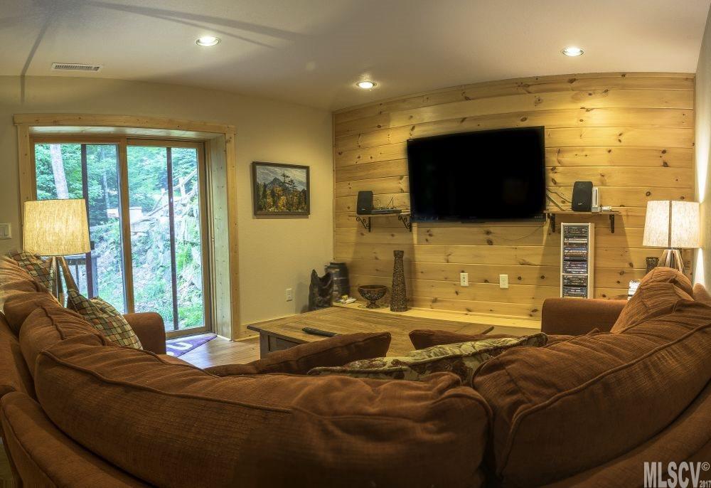 788 Buckeye Ridge Road Beech Mountain, NC 28604 - Photo 19 of 20 Gallery Image 19