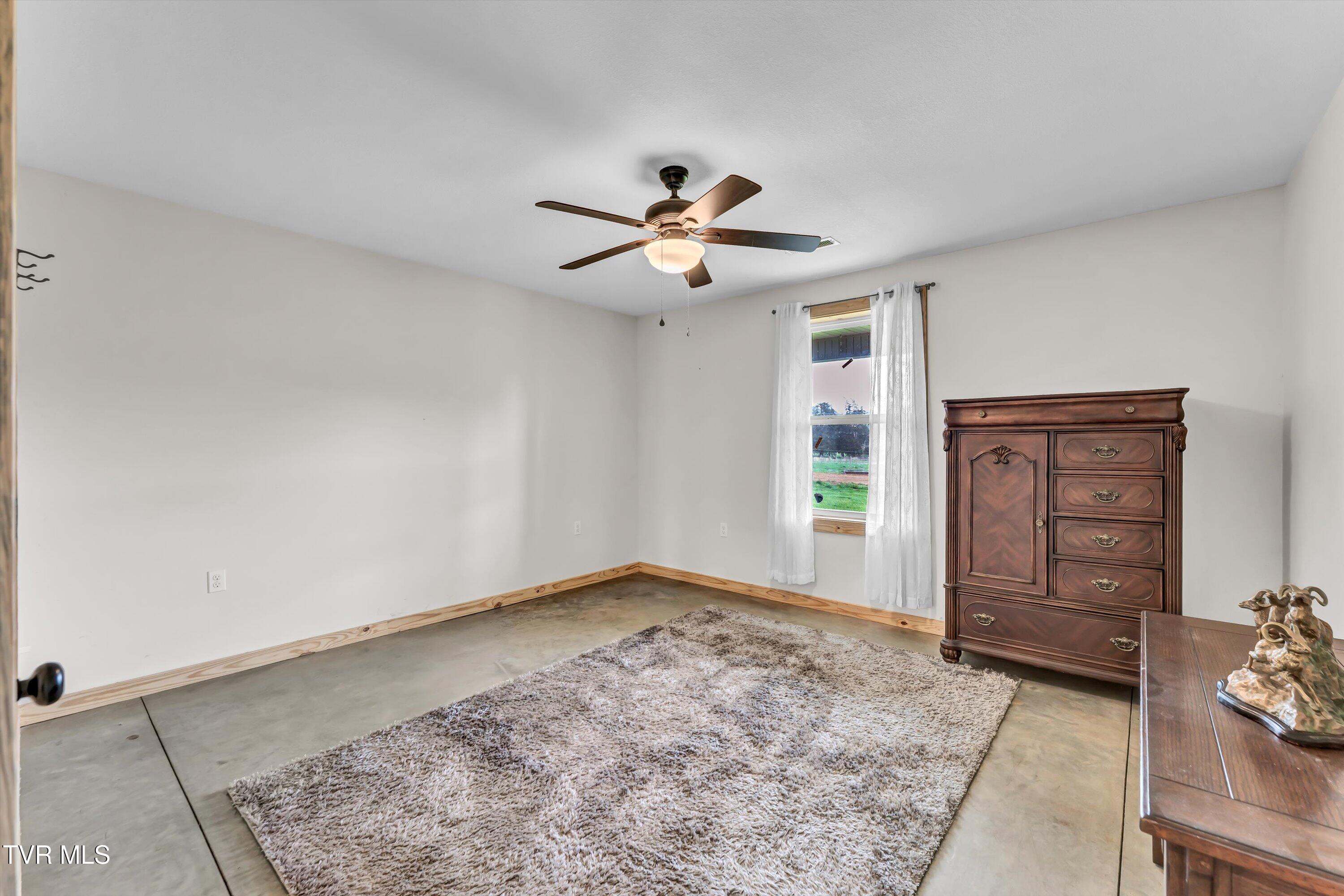 4144 Back Valley Road Speedwell, TN 37870 - Photo 18 of 55 18-4144 Back Valley Rd-18