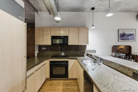 $1,049,000 | 877 Island Avenue, Unit 203, San Diego, CA 92101