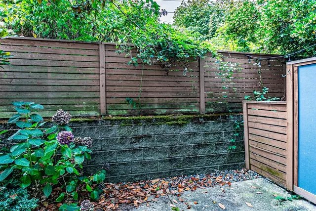 $370,000 | 2168 Yakima Court, Tacoma, WA 98405