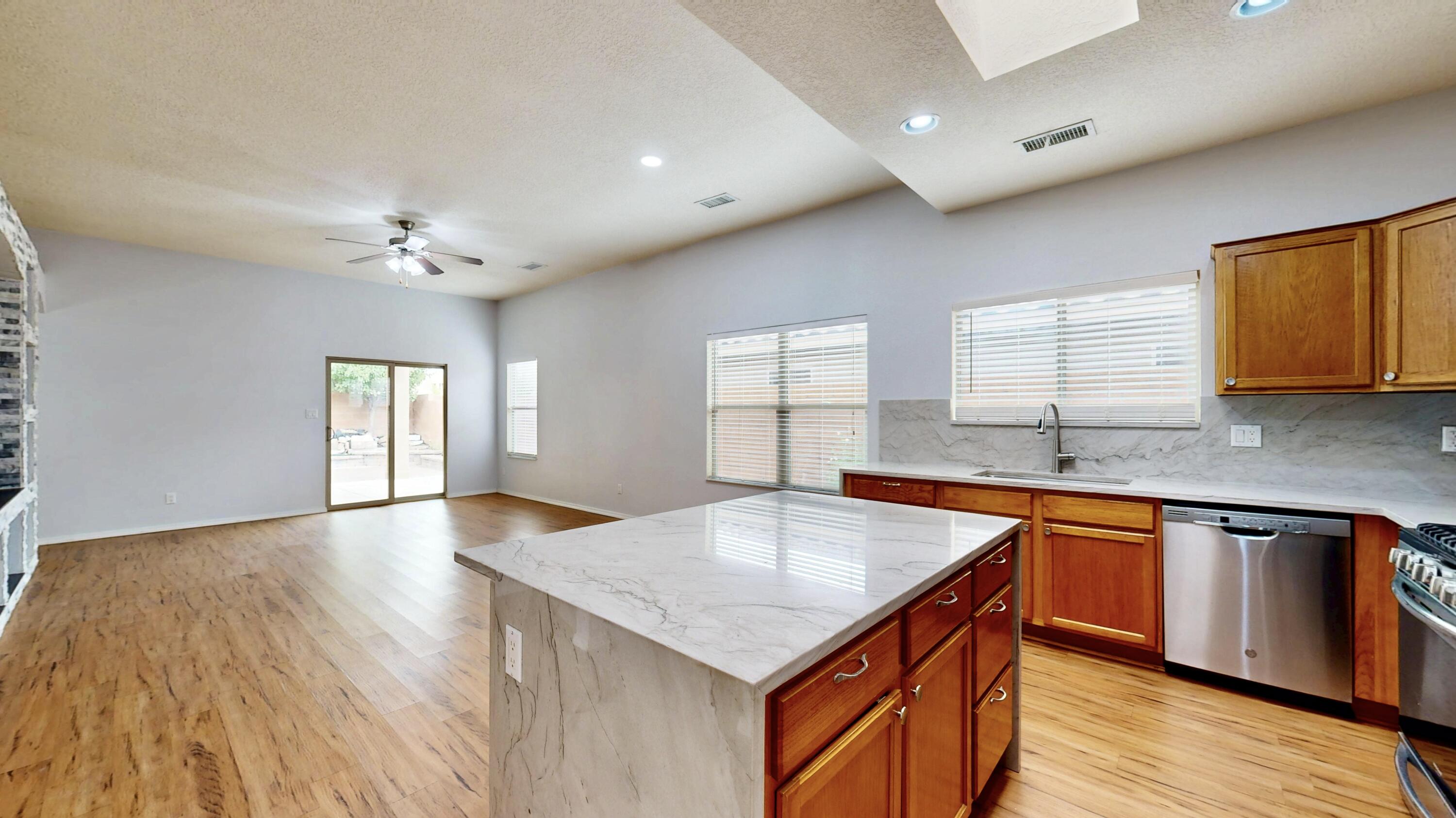 5527 Costa Uerde Road Northwest Albuquerque, NM 87120 - Photo 13 of 60 Gallery Image 13