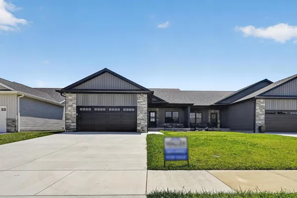 $409,900 | 1704 Blenheim Drive, Springfield, IL 62711
