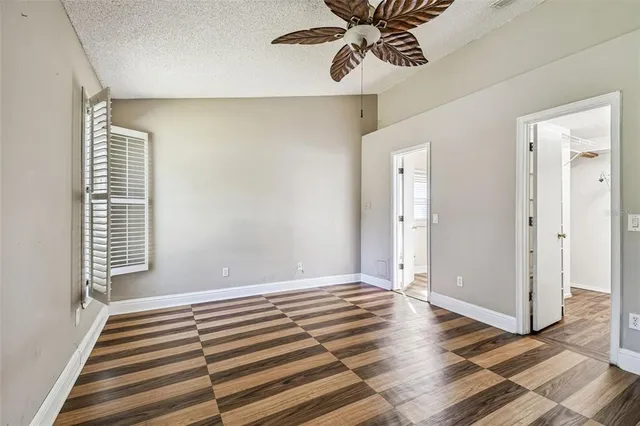 $350,000 | 1565 Long Pond Drive, Valrico, FL 33594