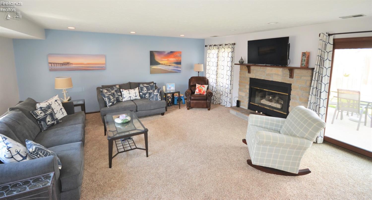 4607 West Lake Road, Unit 21 Vermilion, OH 44089 - Photo 13 of 22 Gallery Image 13