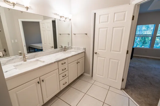 $244,000 | 1325 Stone Road, Unit 602, Tallahassee, FL 32303