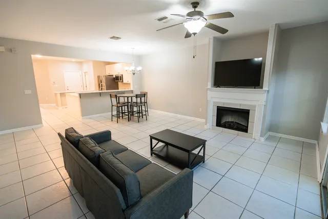 $244,000 | 1325 Stone Road, Unit 602, Tallahassee, FL 32303