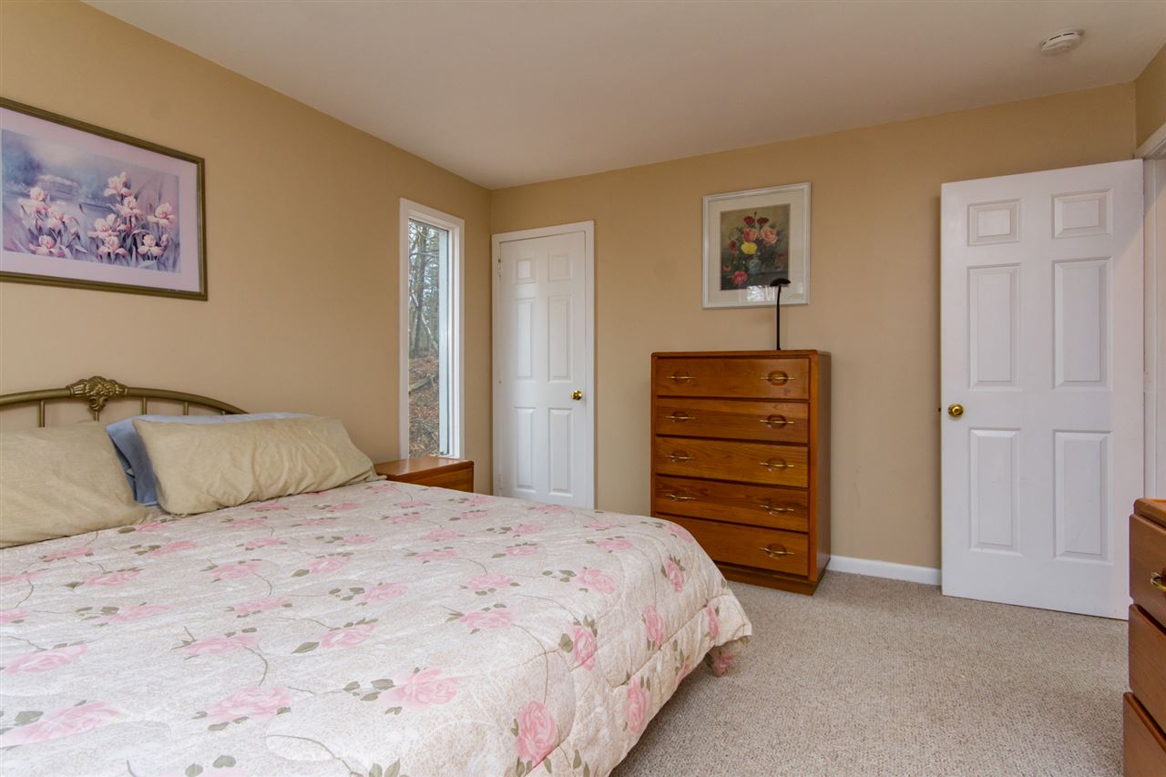 31 Old Ridge Road Winhall, VT 05340 - Photo 19 of 36