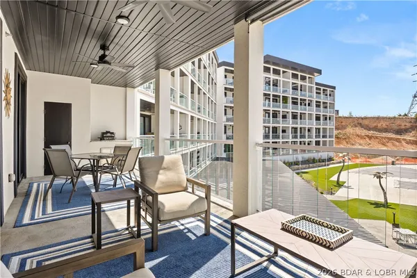 $625,000 | 1055 Topsider Lane, Unit 212, Osage Beach, MO 65065