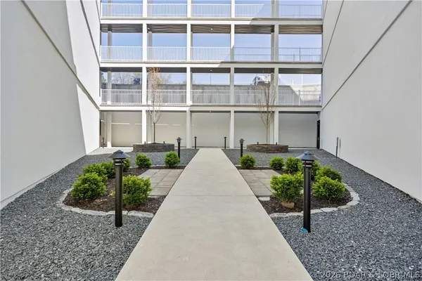 $625,000 | 1055 Topsider Lane, Unit 212, Osage Beach, MO 65065