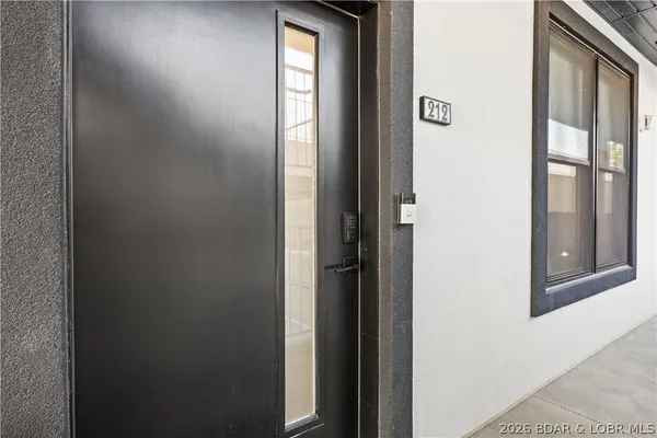 $625,000 | 1055 Topsider Lane, Unit 212, Osage Beach, MO 65065