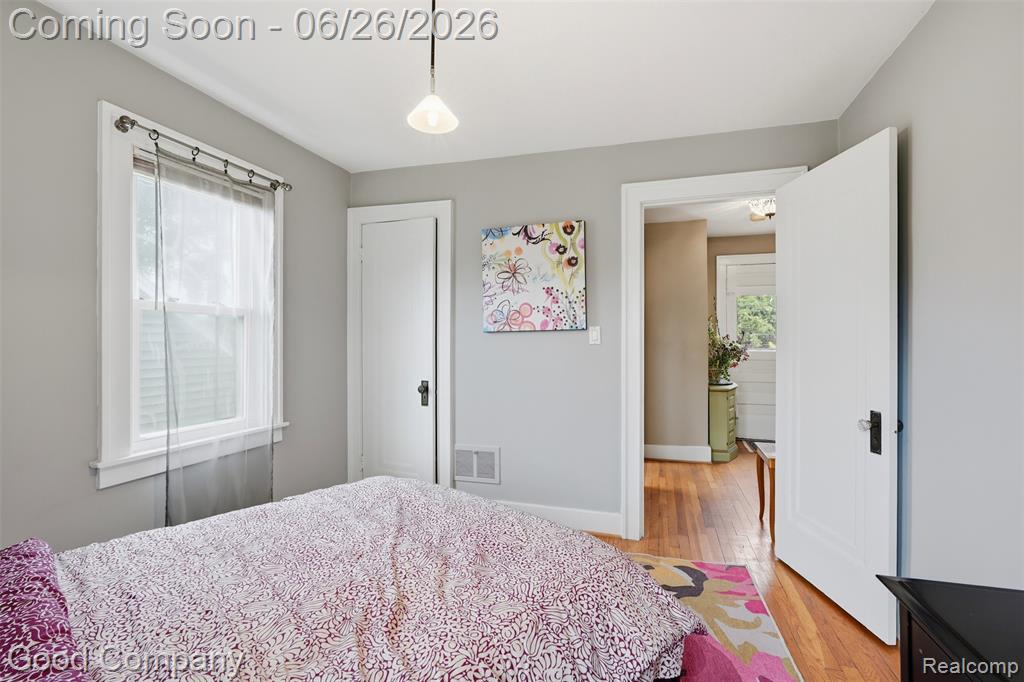 948 Cambridge Road Berkley, MI 48072 - Photo 25 of 43