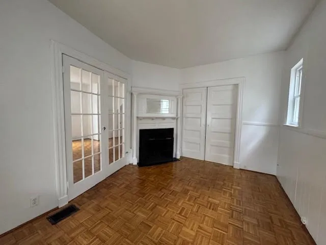 $2,800 | 279 Tremont Street, Unit 1, Newton, MA 02458