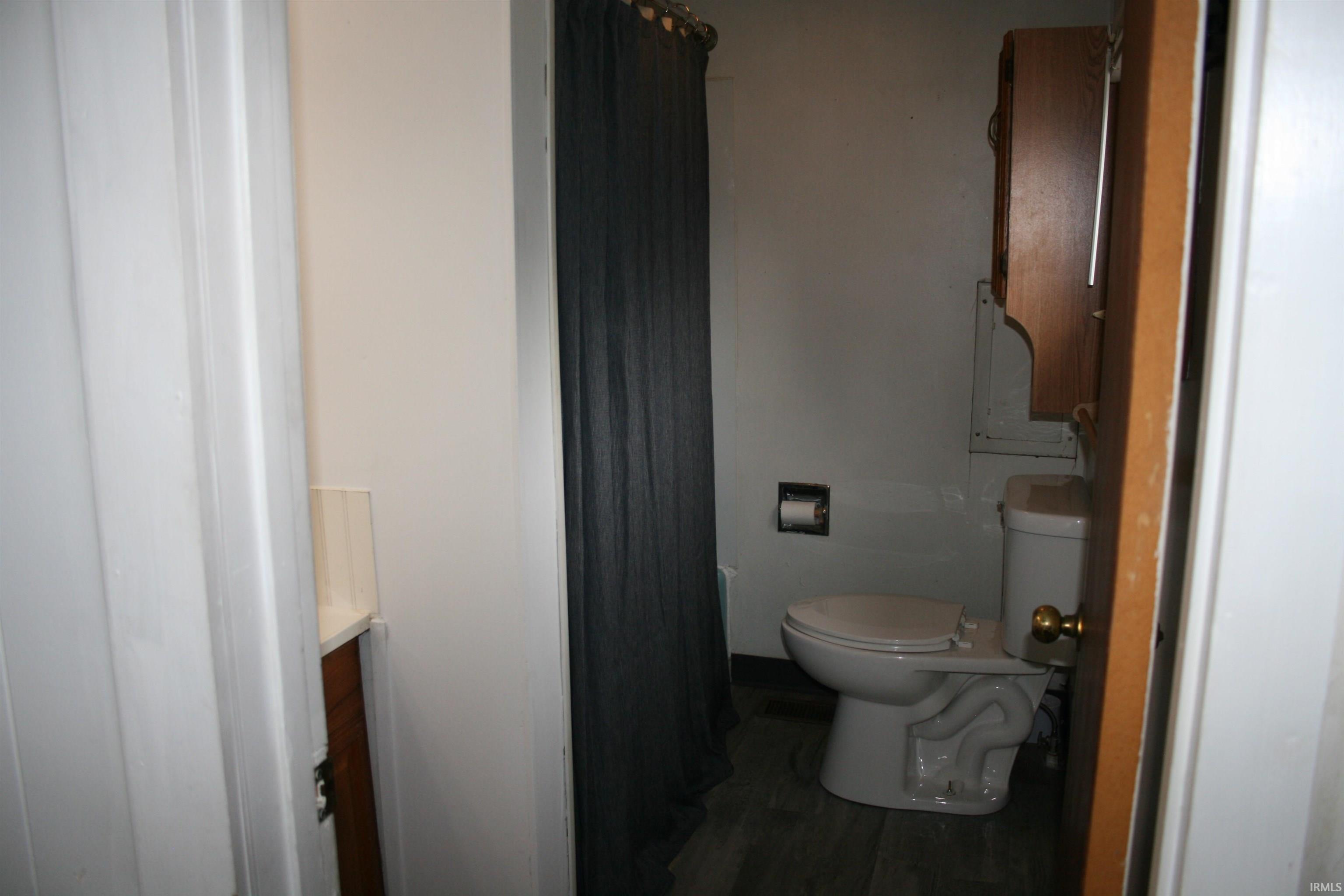 1302 North Country Club Road Muncie, IN 47303 - Photo 15 of 29 Gallery Image 15