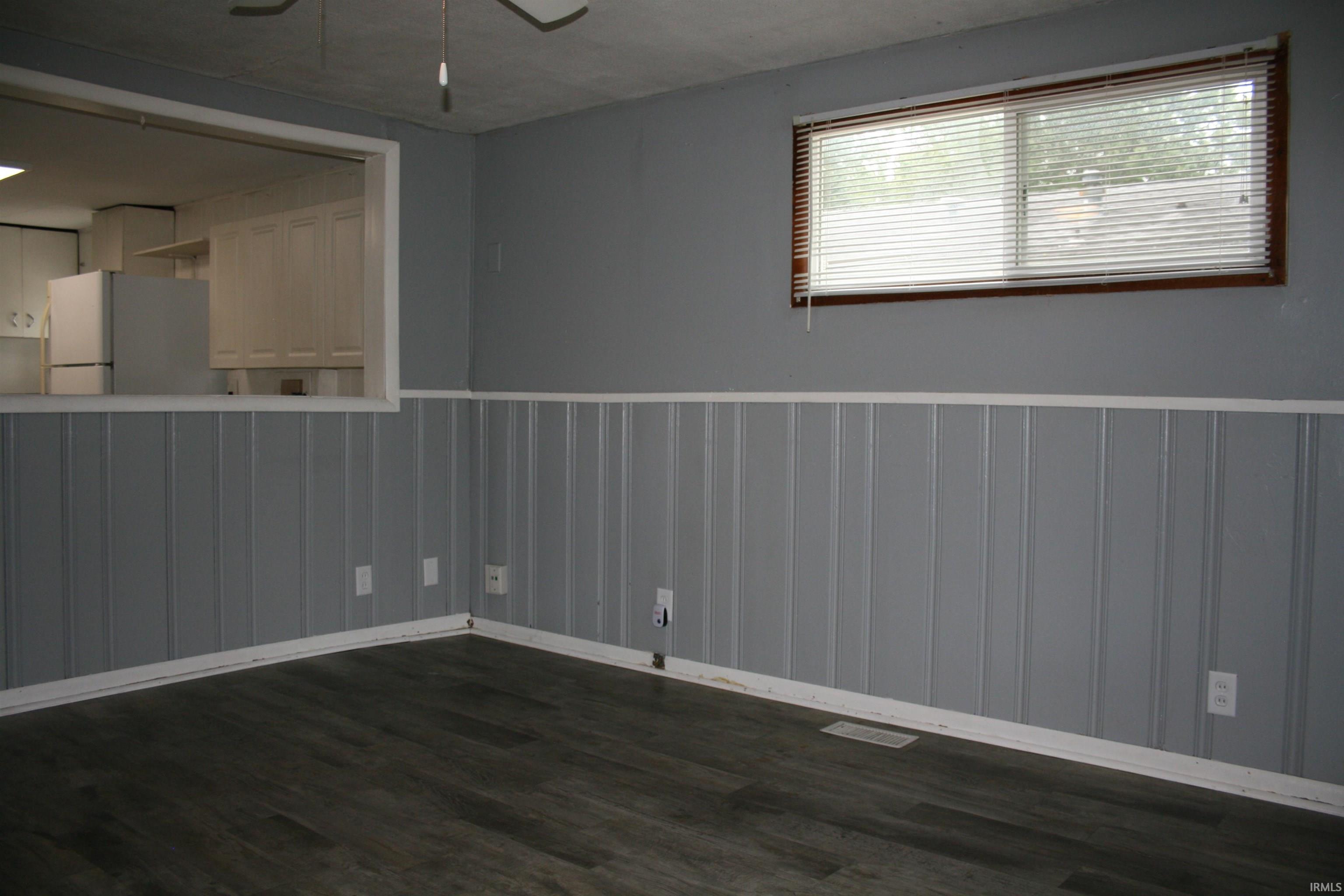 1302 North Country Club Road Muncie, IN 47303 - Photo 8 of 29 Gallery Image 8