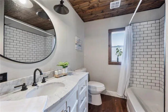 $429,000 | 504 Prado Place, Lakeland, FL 33803