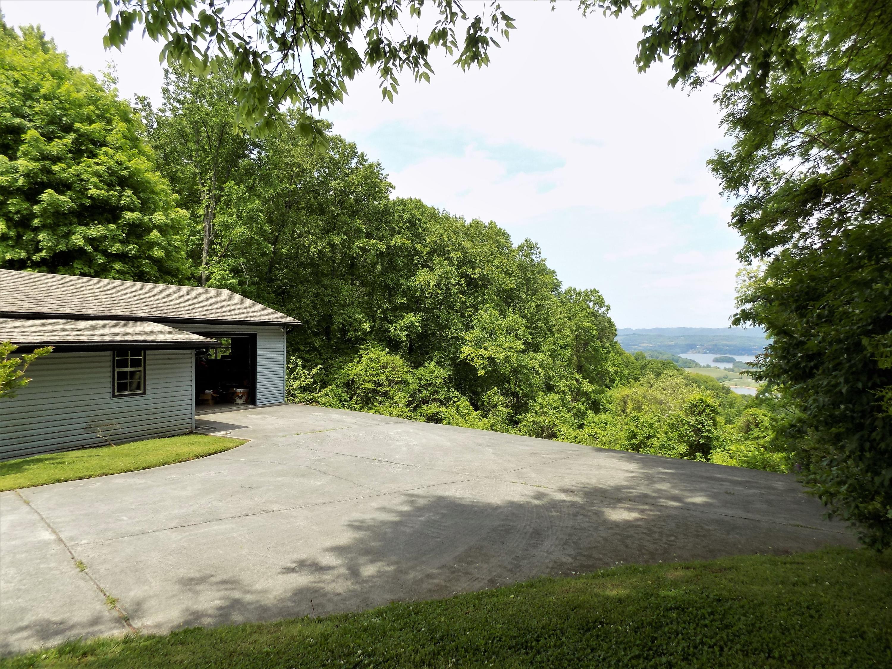 1637 Boatmans Ridge Road Morristown, TN 37814 - Photo 36 of 40 Cherokee Lake / Mountain View
