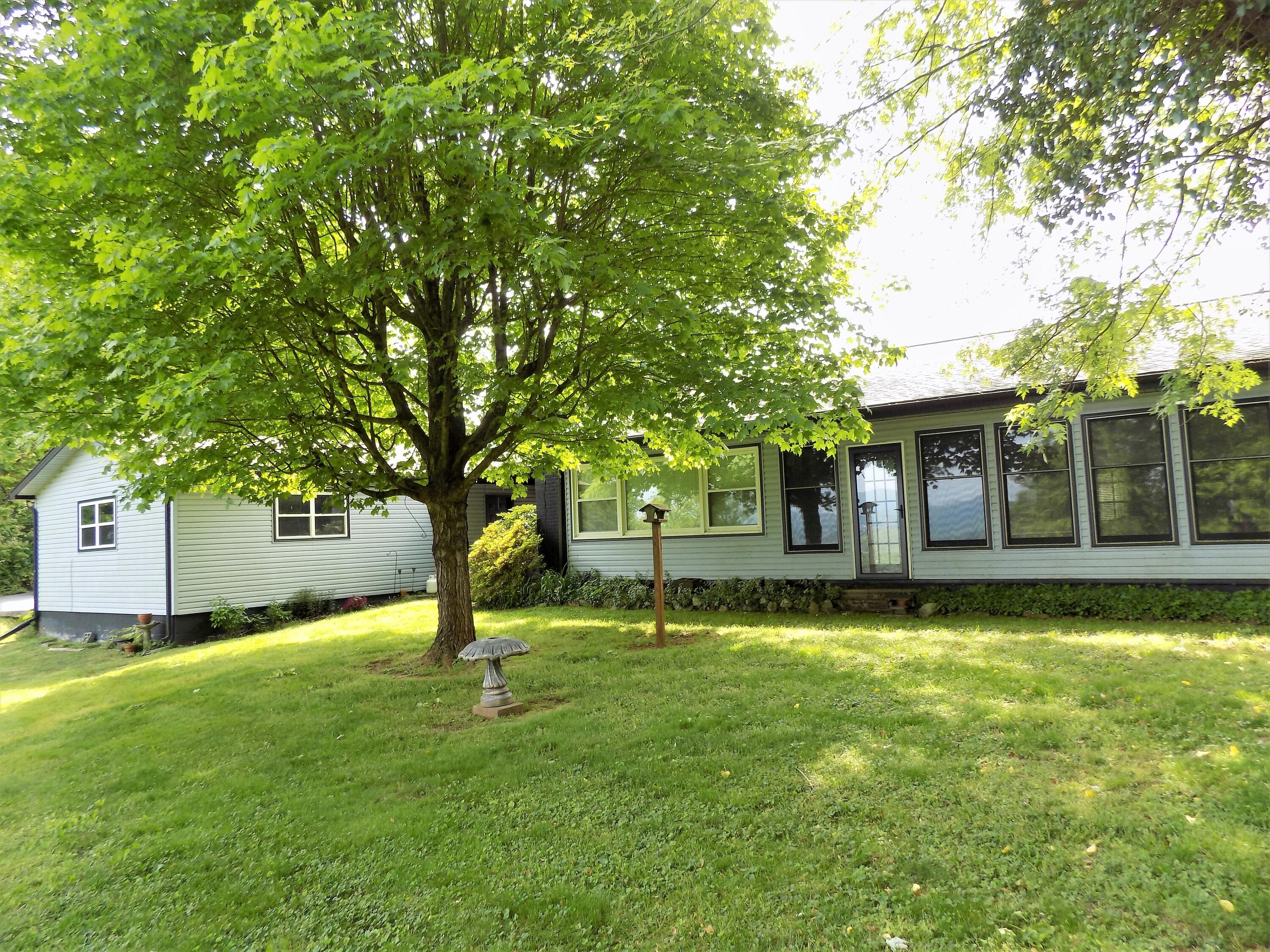 1637 Boatmans Ridge Road Morristown, TN 37814 - Photo 8 of 40 Rear