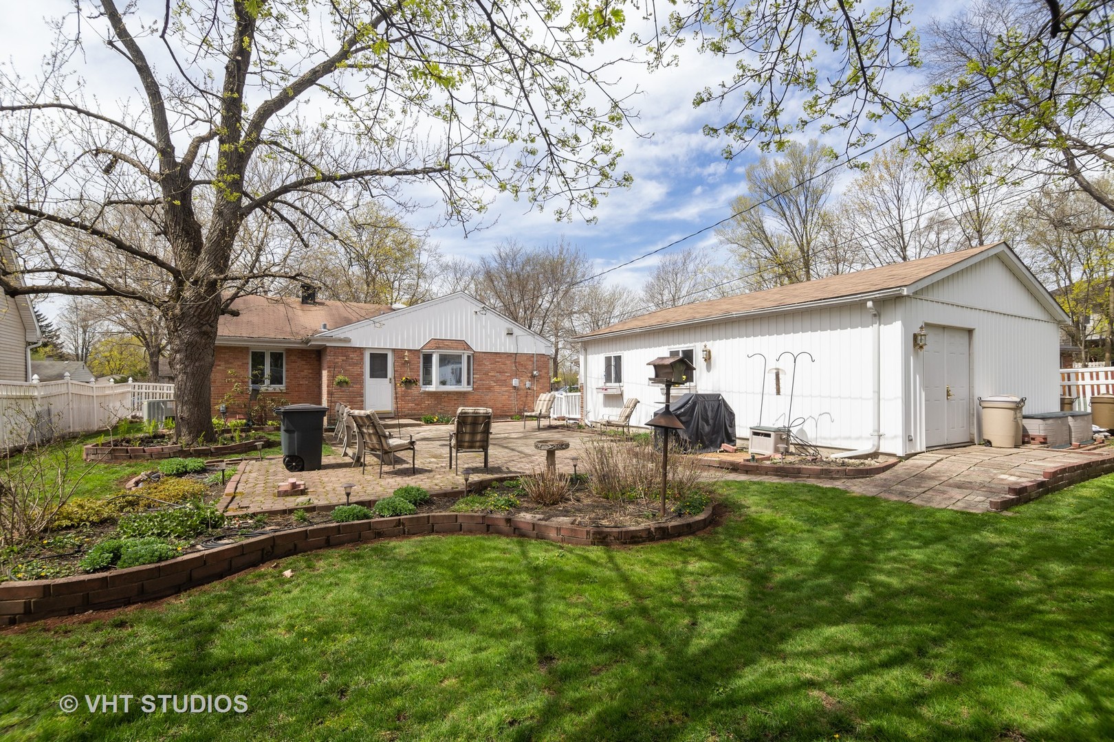 853 Meadow Road Northbrook, IL 60062 - Photo 14 of 16
