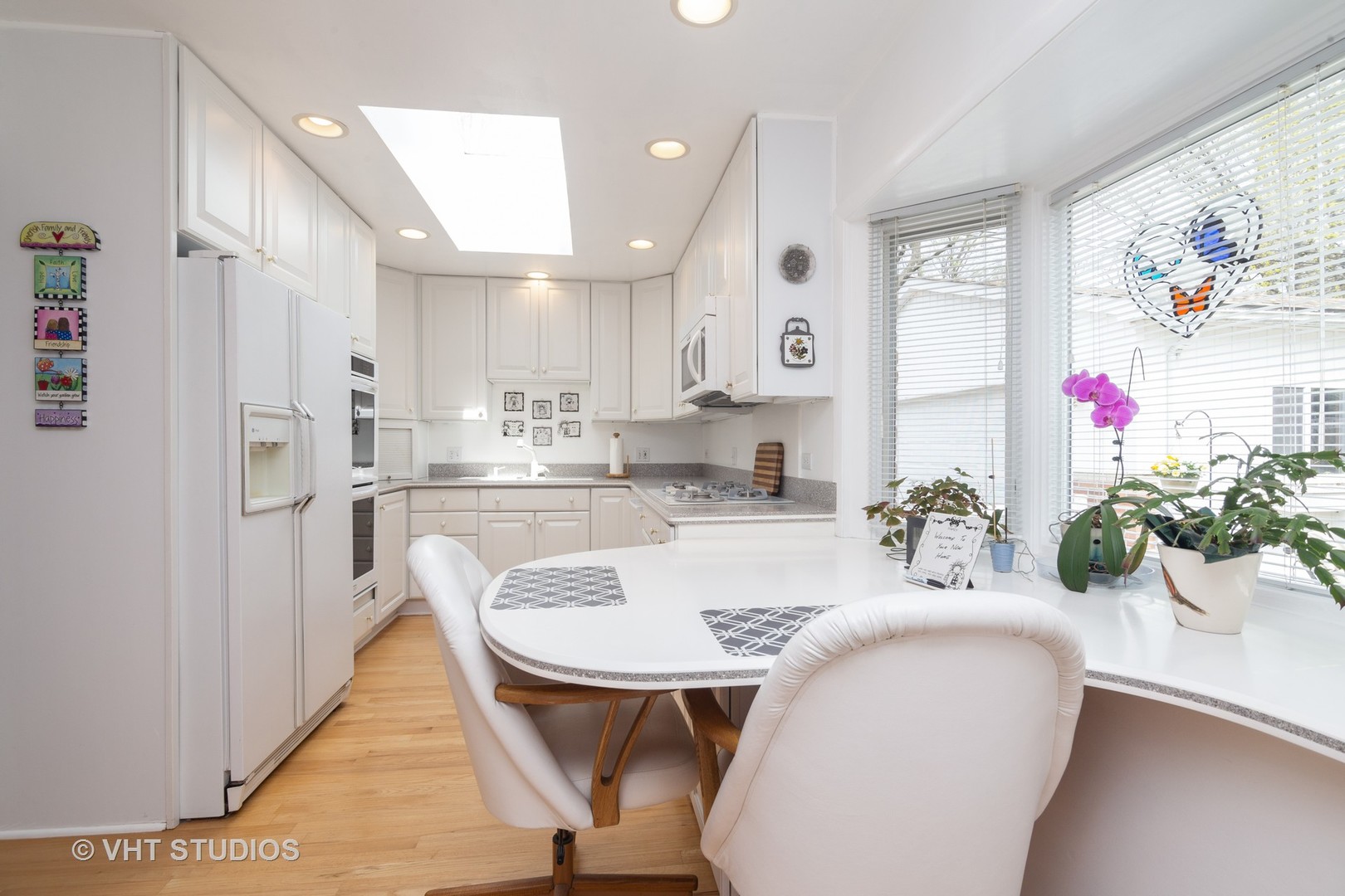 853 Meadow Road Northbrook, IL 60062 - Photo 5 of 16