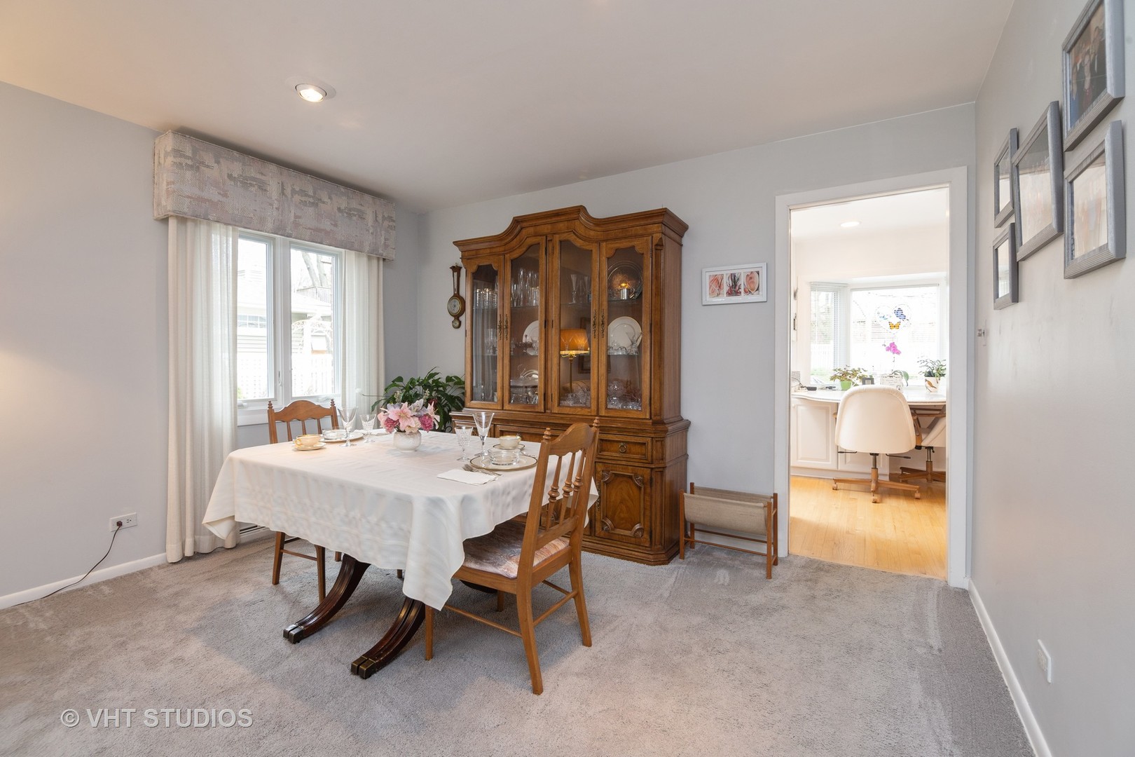 853 Meadow Road Northbrook, IL 60062 - Photo 6 of 16