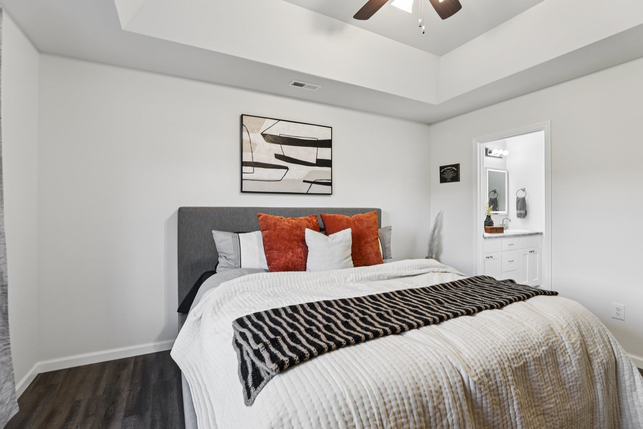 2464 Russell Court Reedsburg, WI 53959 - Photo 12 of 20