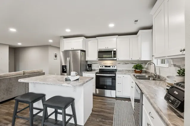 $262,000 | 2464 Russell Court, Reedsburg, WI 53959