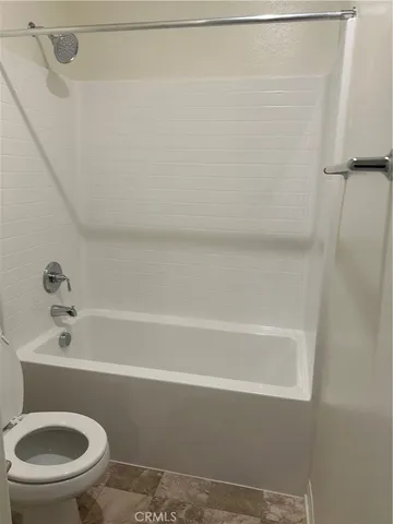 $2,700 | 12549 Ava Loma Street, Victorville, CA 92392