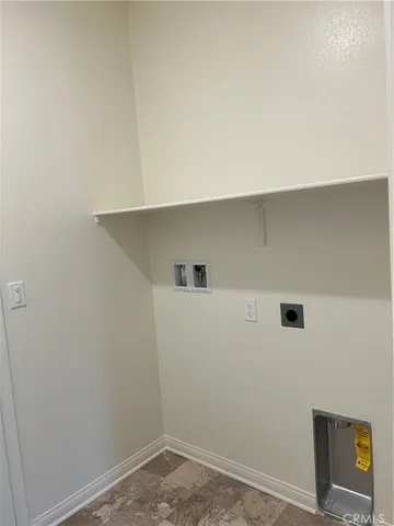 $2,700 | 12549 Ava Loma Street, Victorville, CA 92392