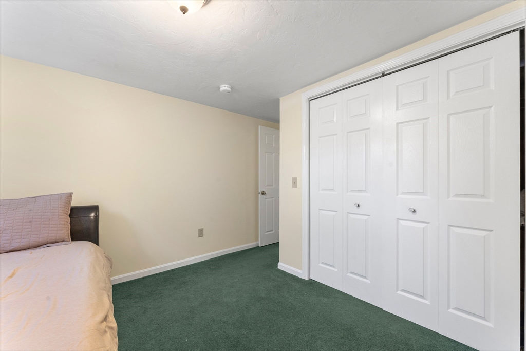 12 Meadow Road, Unit 12 Uxbridge, MA 01569 - Photo 24 of 32