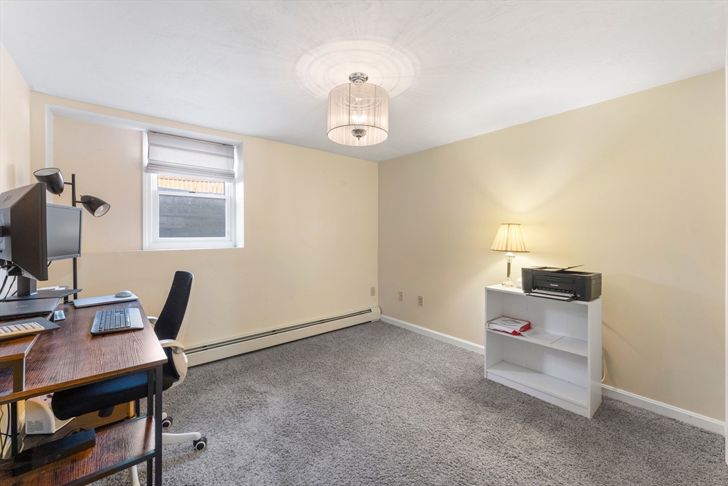 12 Meadow Road, Unit 12 Uxbridge, MA 01569 - Photo 25 of 32