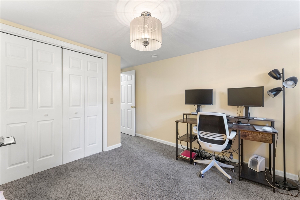 12 Meadow Road, Unit 12 Uxbridge, MA 01569 - Photo 26 of 32