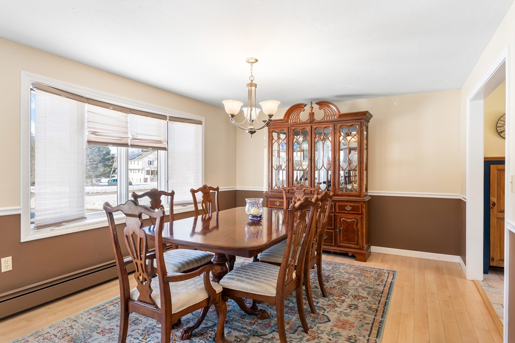 12 Meadow Road, Unit 12 Uxbridge, MA 01569 - Photo 6 of 32