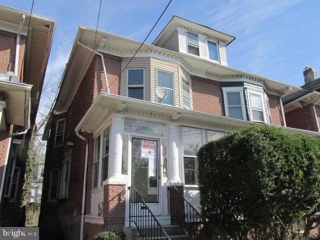 724 Riverside Avenue Trenton, NJ 08618 - Photo 1 of 19 Gallery Image 1