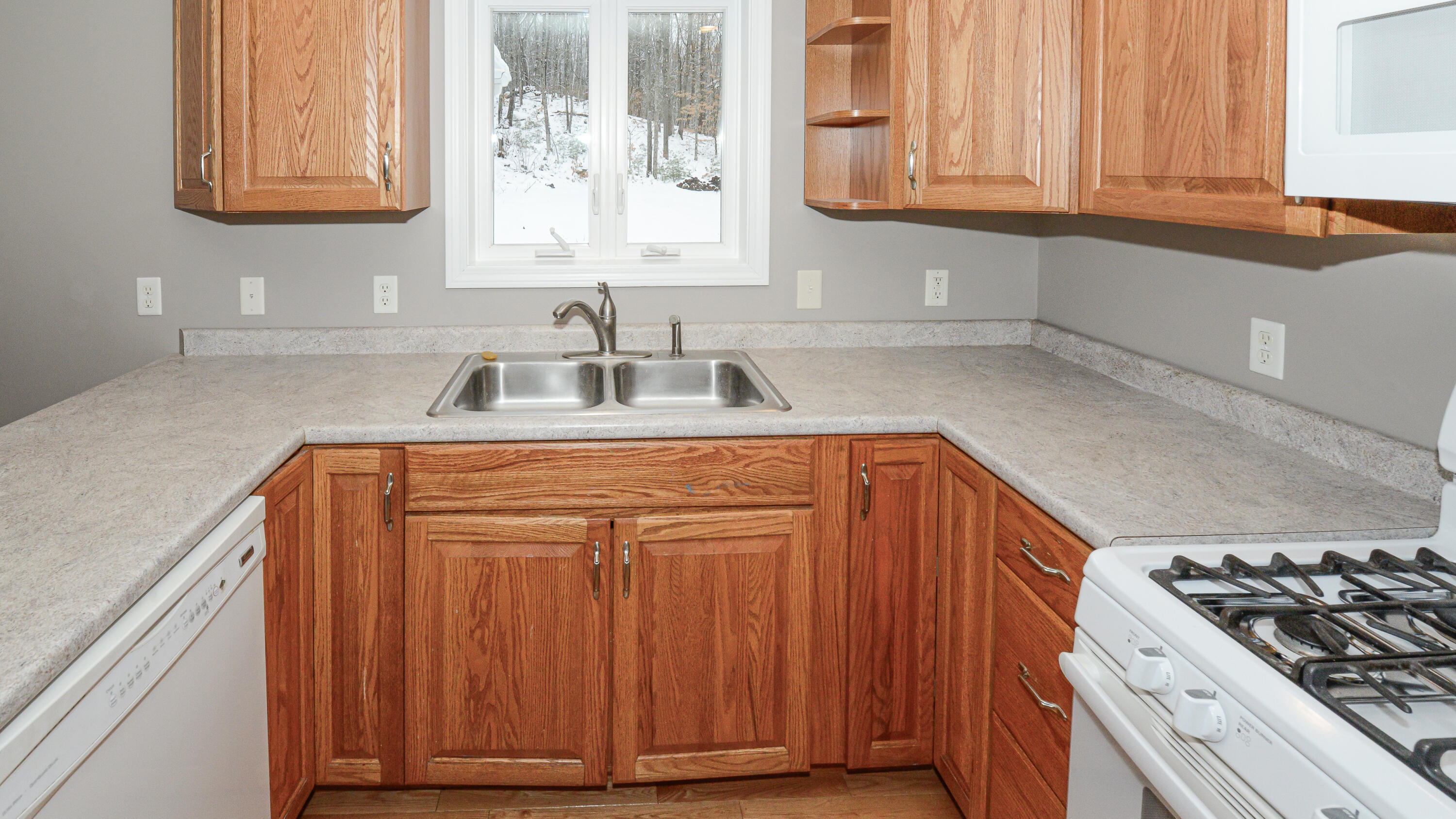 381 Quaker Ridge Road Casco, ME 04015 - Photo 8 of 39 381 quaker ridge road-57