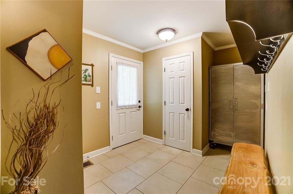 2579 Anderson Road South Catawba, SC 29704 - Photo 33 of 47 a view of bathroom