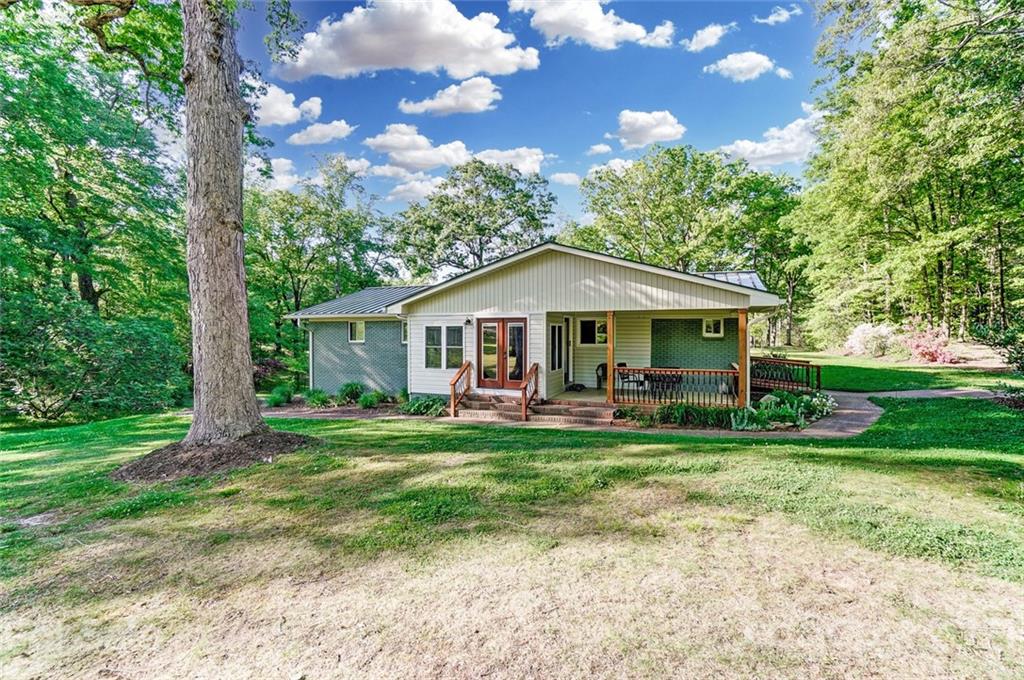 2579 Anderson Road South Catawba, SC 29704 - Photo 7 of 47 a front view of a house with yard porch and green space